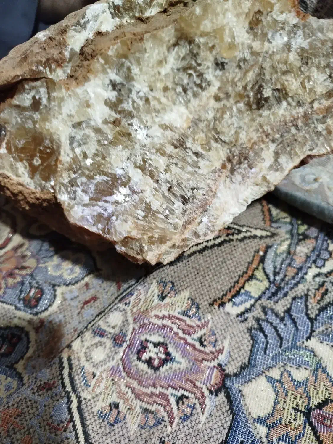 سنگ کلیست|کلکسیون اشیاء عتیقه|بیستون, |دیوار