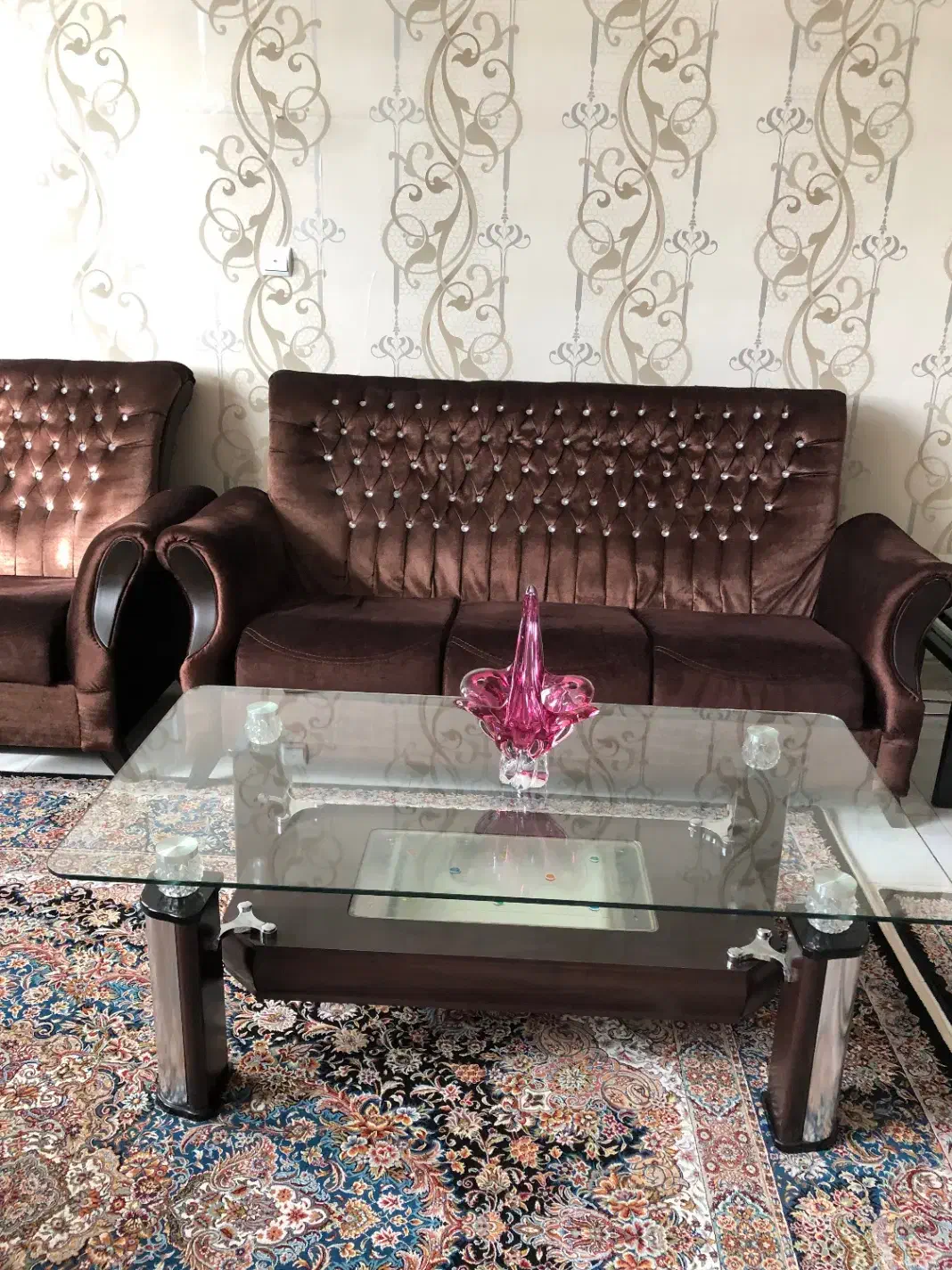 راحتی|مبلمان خانگی و میز عسلی|کرج, باغستان|دیوار