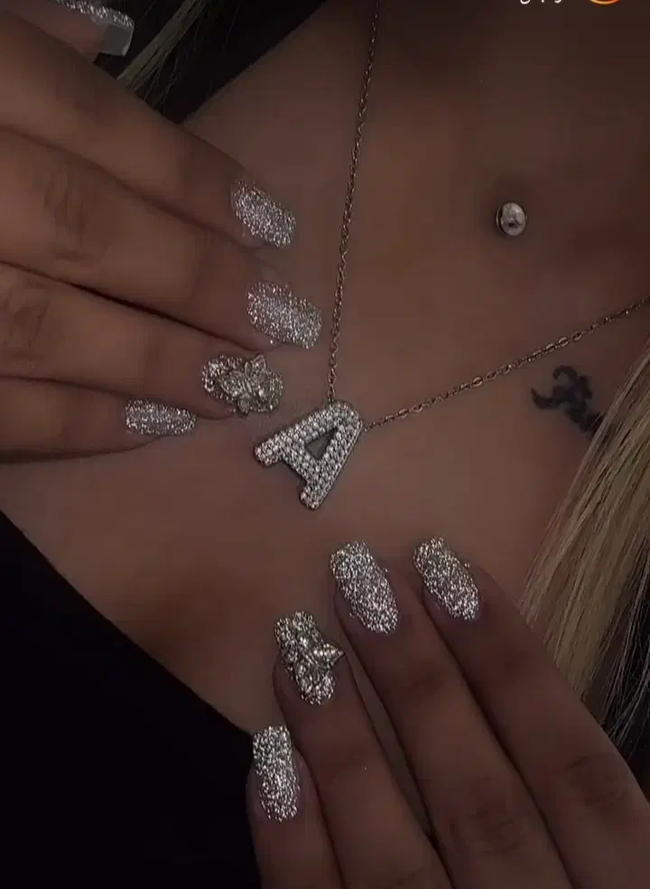 کاشت ناخن|خدمات آرایشگری و زیبایی|زنجان, |دیوار