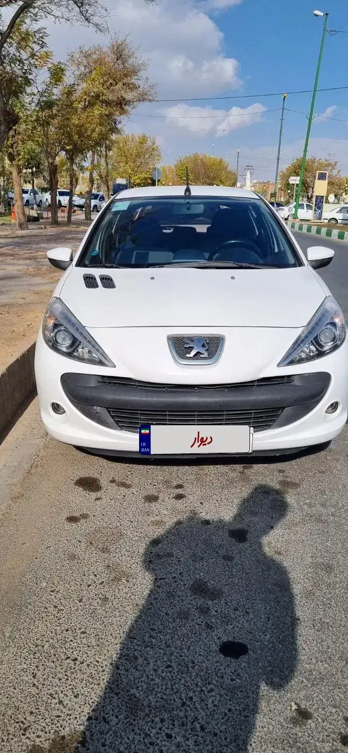 ۲۰۷ دنده مدل ۹۷|خودرو سواری و وانت|اراک, |دیوار