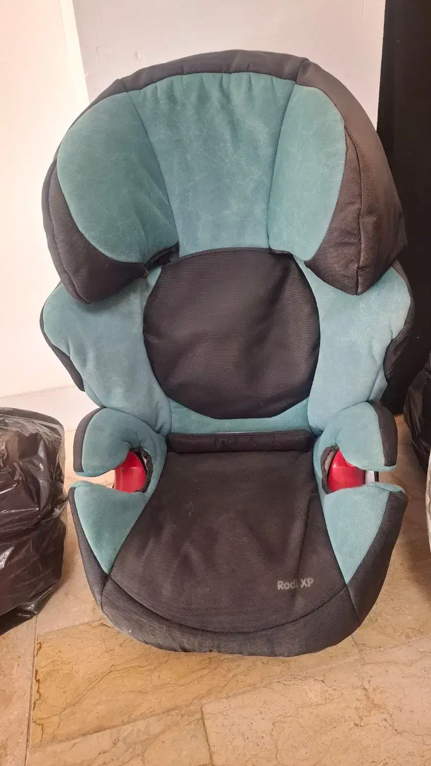 صندلی غذا و صندلی ماشین کودک|تخت و صندلی بچه|ساری, |دیوار