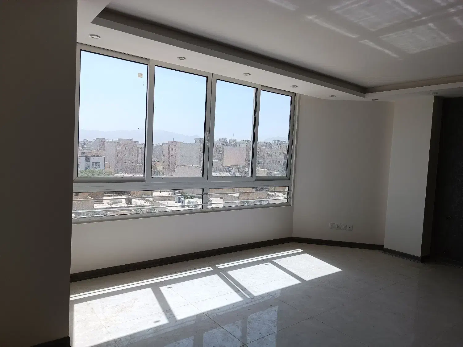 رهن آپارتمان تکواحدی ۱۵۰متری صفر|اجارهٔ آپارتمان|شاهینشهر, خانه کارگر|دیوار