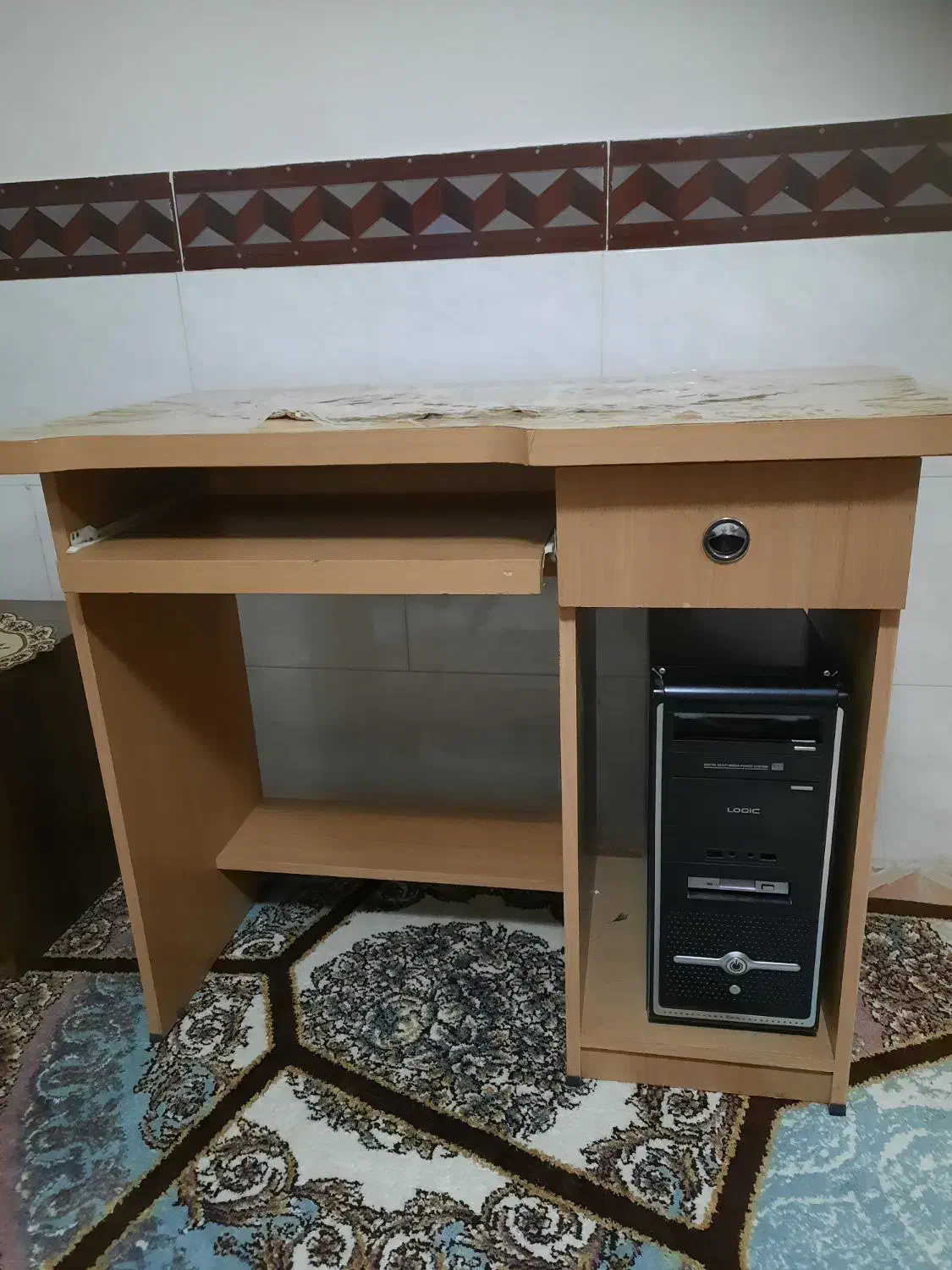 میز کامپیوتر|میز تحریر و کامپیوتر|محمدیه-قزوین, |دیوار