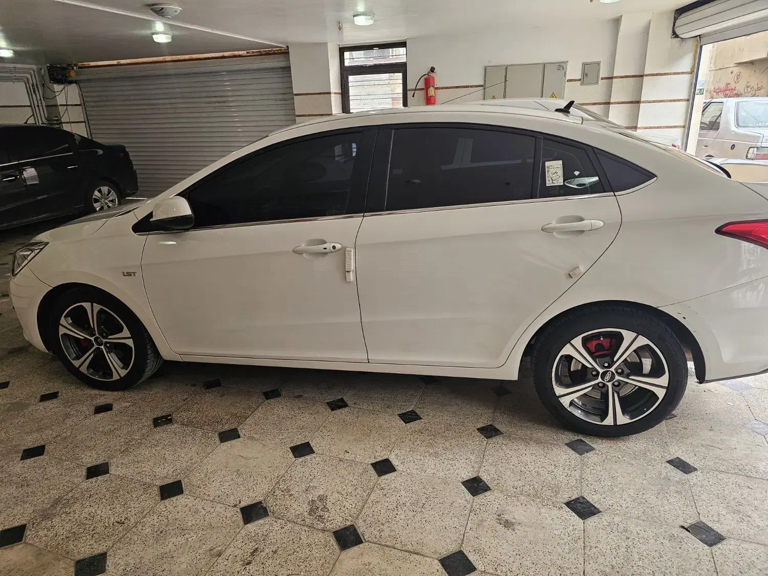 فروش اریزو ۵|خودرو سواری و وانت|همدان, |دیوار