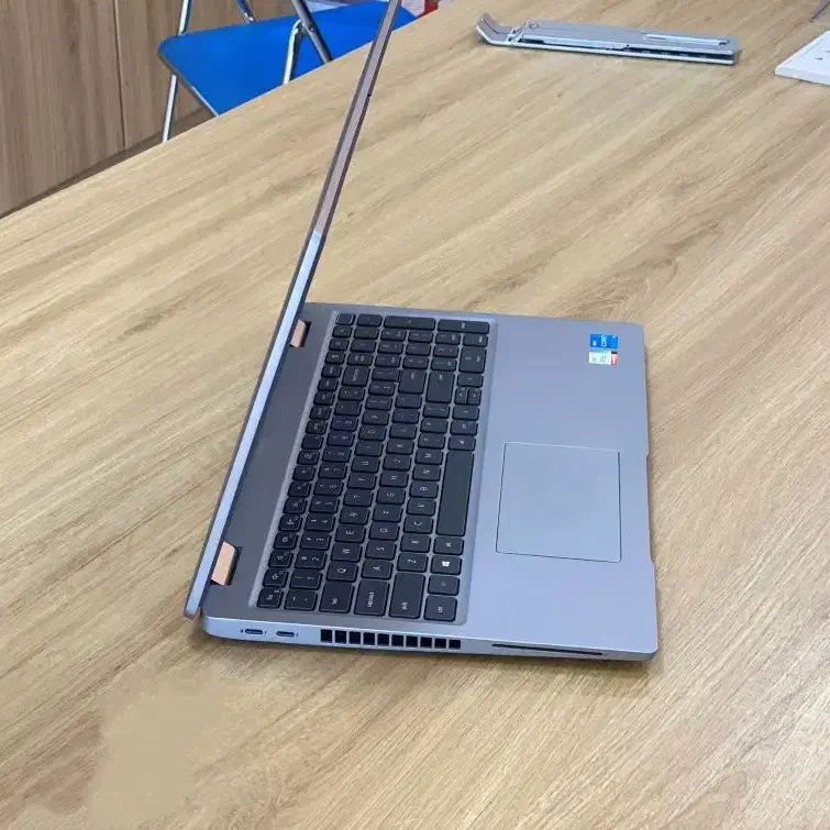 DELL  Latitude 5520|رایانه همراه|قشم, |دیوار