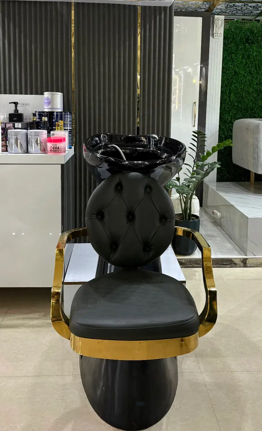 صندلی سرشور سالن زیبایی|آرایشگاه و سالنهای زیبایی|قم, سالاریه|دیوار