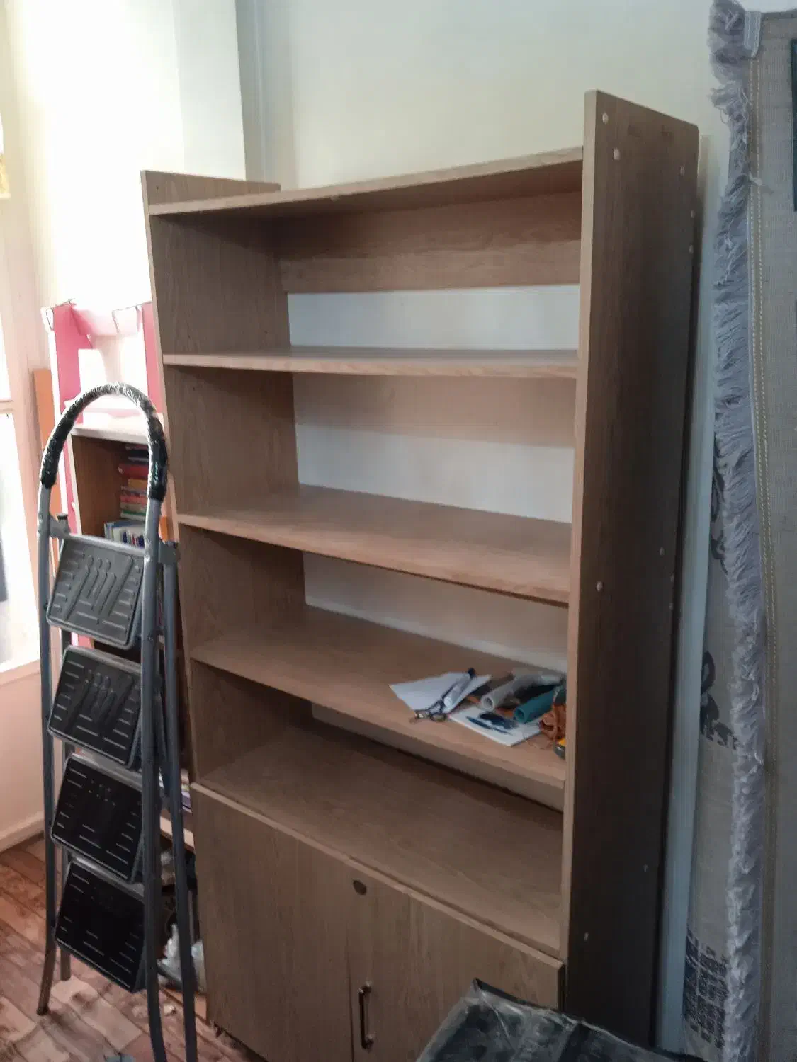 تخت خواب نوجوان،کتابخانه،میز تحریر،کمد|تخت و صندلی بچه|تهران, وردآورد|دیوار