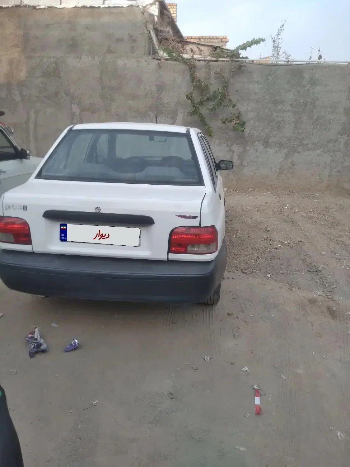 پراید ۱۳۱|خودرو سواری و وانت|کاشان, میدان میوه تره بار|دیوار