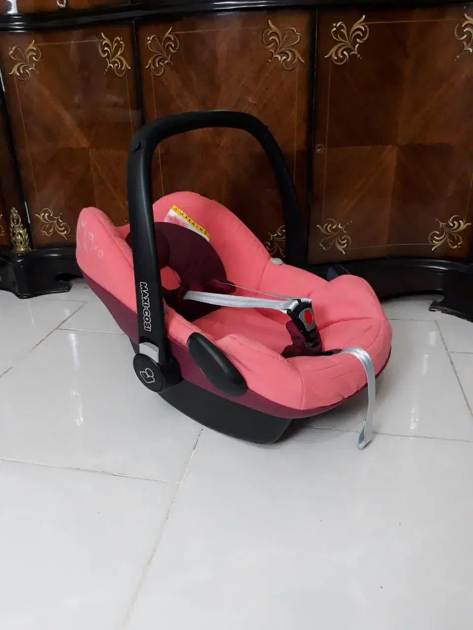 کریر مکسی کوزی مدل پبل در حد نو|تخت و صندلی بچه|تهران, سازمان آب|دیوار