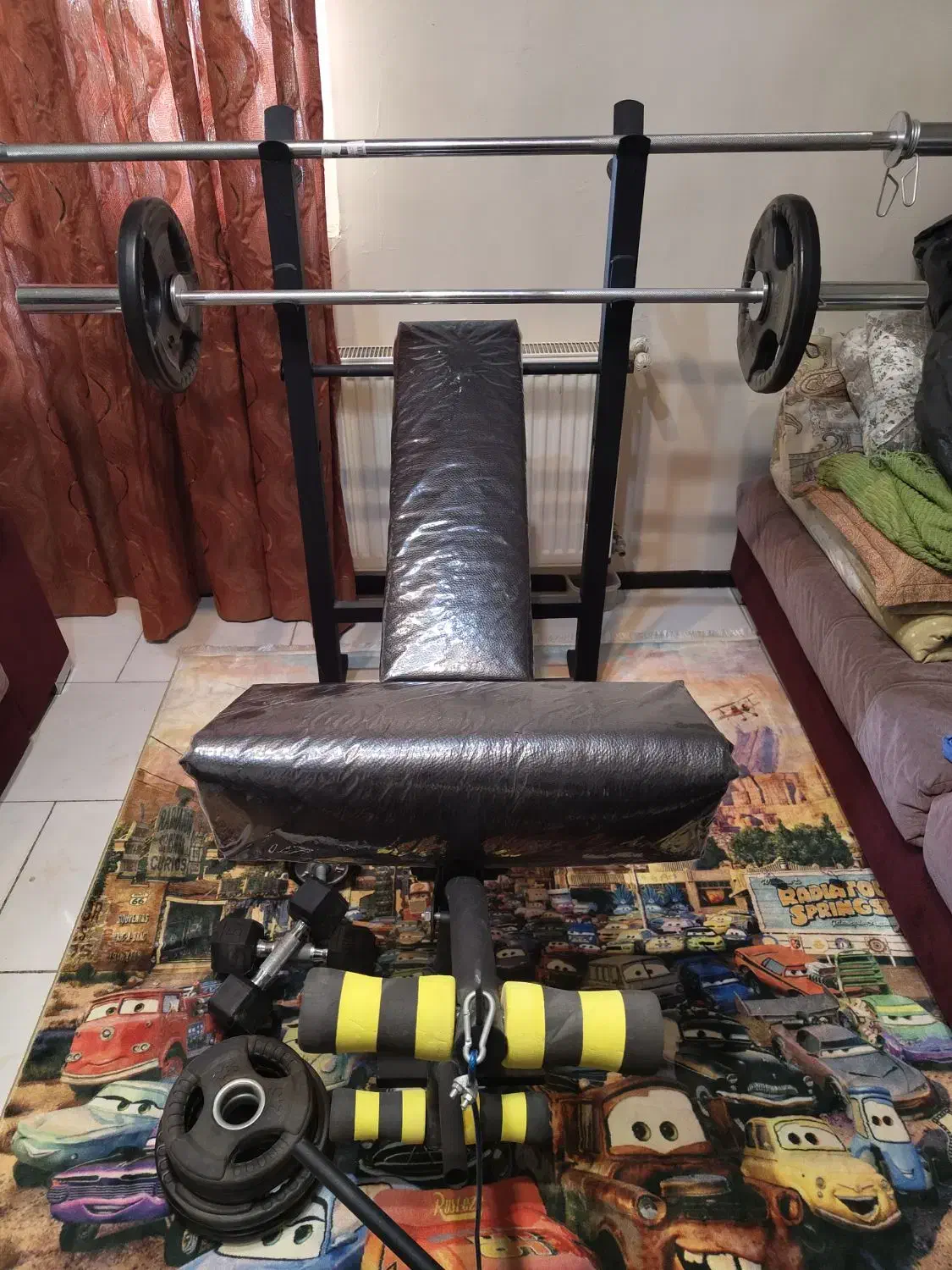 میز پرس ۱۰ کاره به همراه وزنه دمبل و هالتر|تجهیزات ورزشی|پردیس, فاز ۱۱|دیوار
