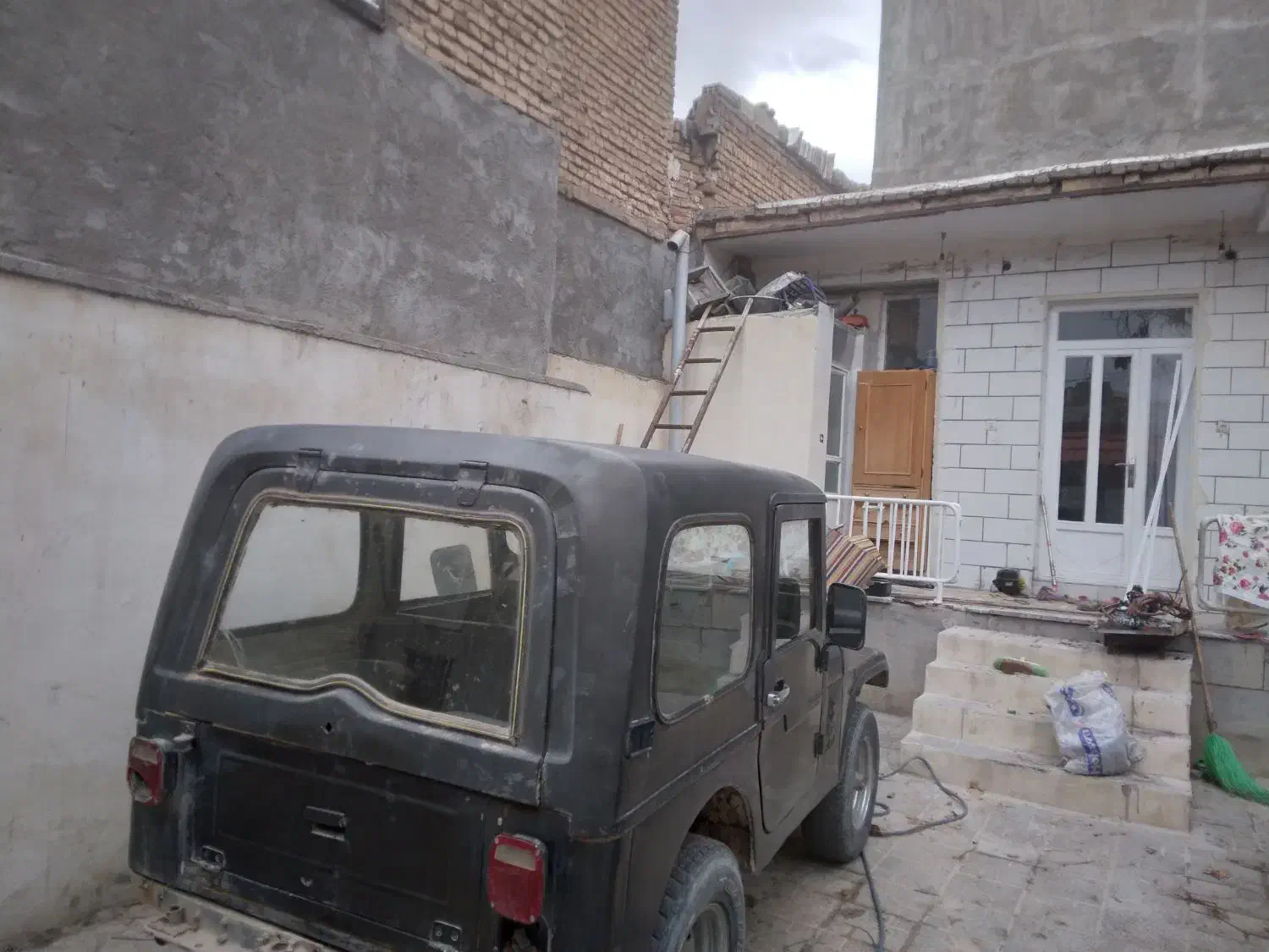 جیپ موتور و شاسی دستکوب|خودرو سواری و وانت|شهرکرد, |دیوار