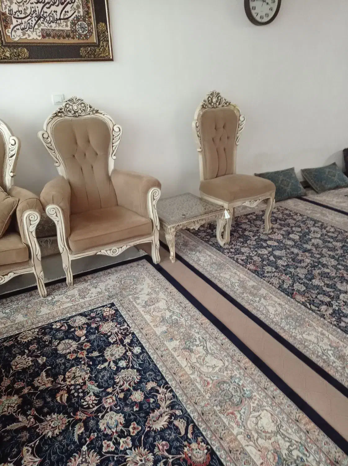 مبل|مبلمان خانگی و میز عسلی|مهاجران, |دیوار