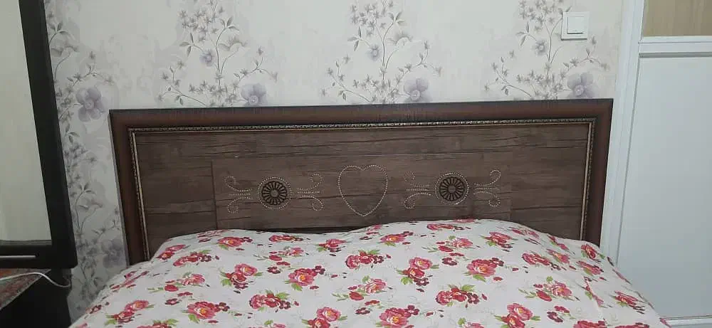 تخت دونفرباکفی بدون تشک بوفه صندلی بچه میز|تخت و سرویس خواب|مشهد, کوی المهدی|دیوار