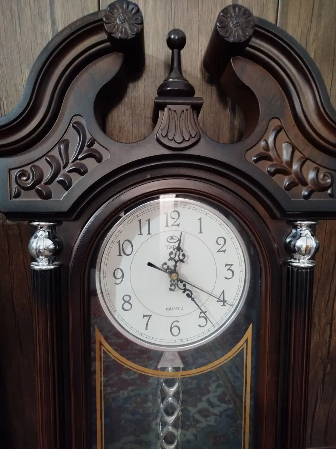 ساعت دیواری در حد نو|ساعت دیواری و تزئینی|سمنان, |دیوار