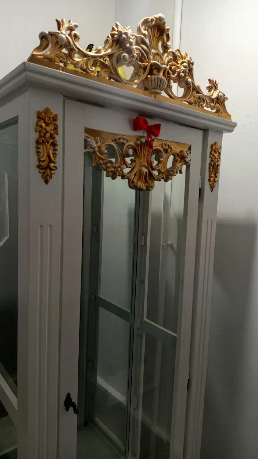 بوفه سفید طلایی|بوفه، ویترین، کنسول|صائین قلعه, |دیوار