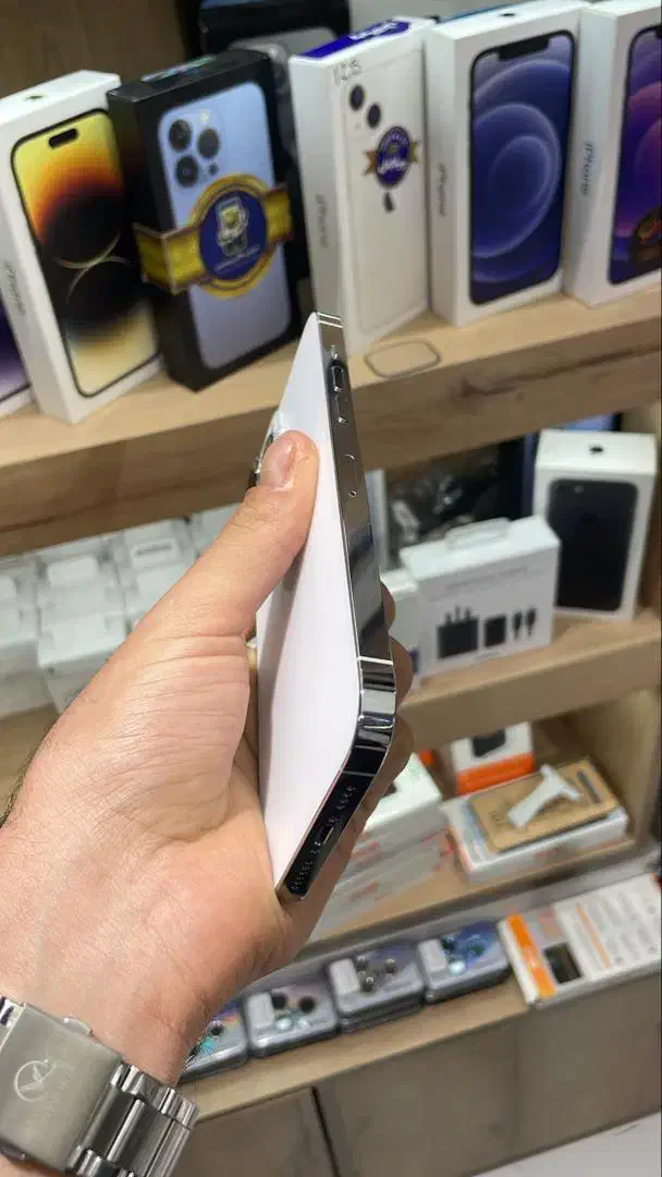 ایفون ۱۴ پرومکس با ریجستری|موبایل|بوشهر, |دیوار