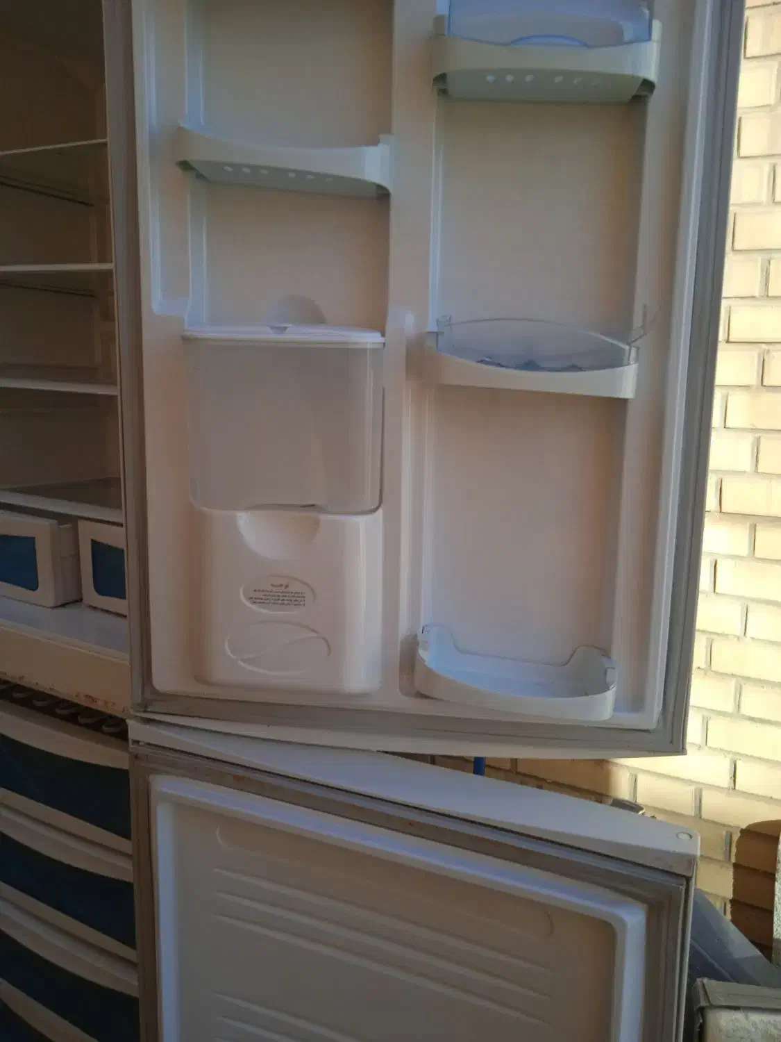 یخچال فریزر ب شرط سالم|یخچال و فریزر|شاهین‌شهر, مسکن مهر|دیوار