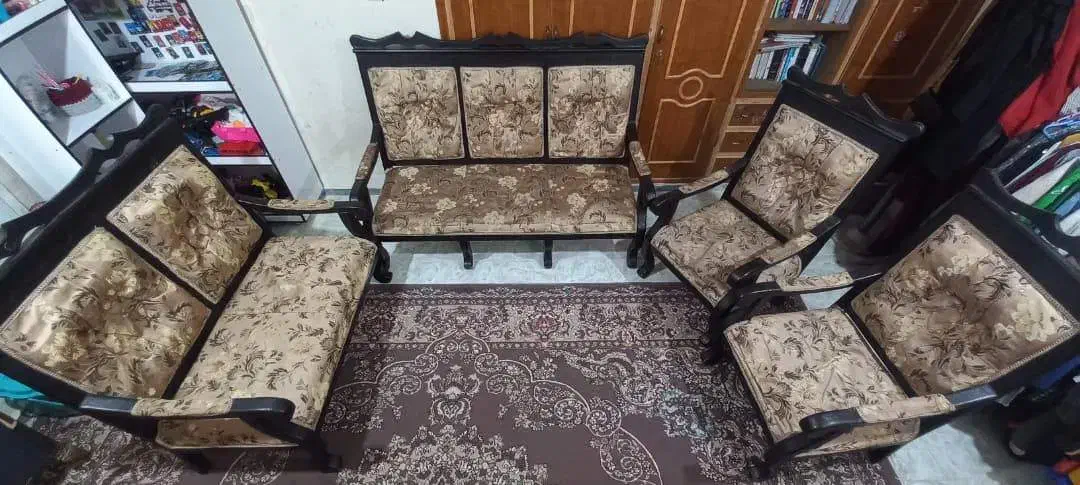 مبل هفت نفره، تمییز در حد نو|مبلمان خانگی و میز عسلی|ایذه, |دیوار