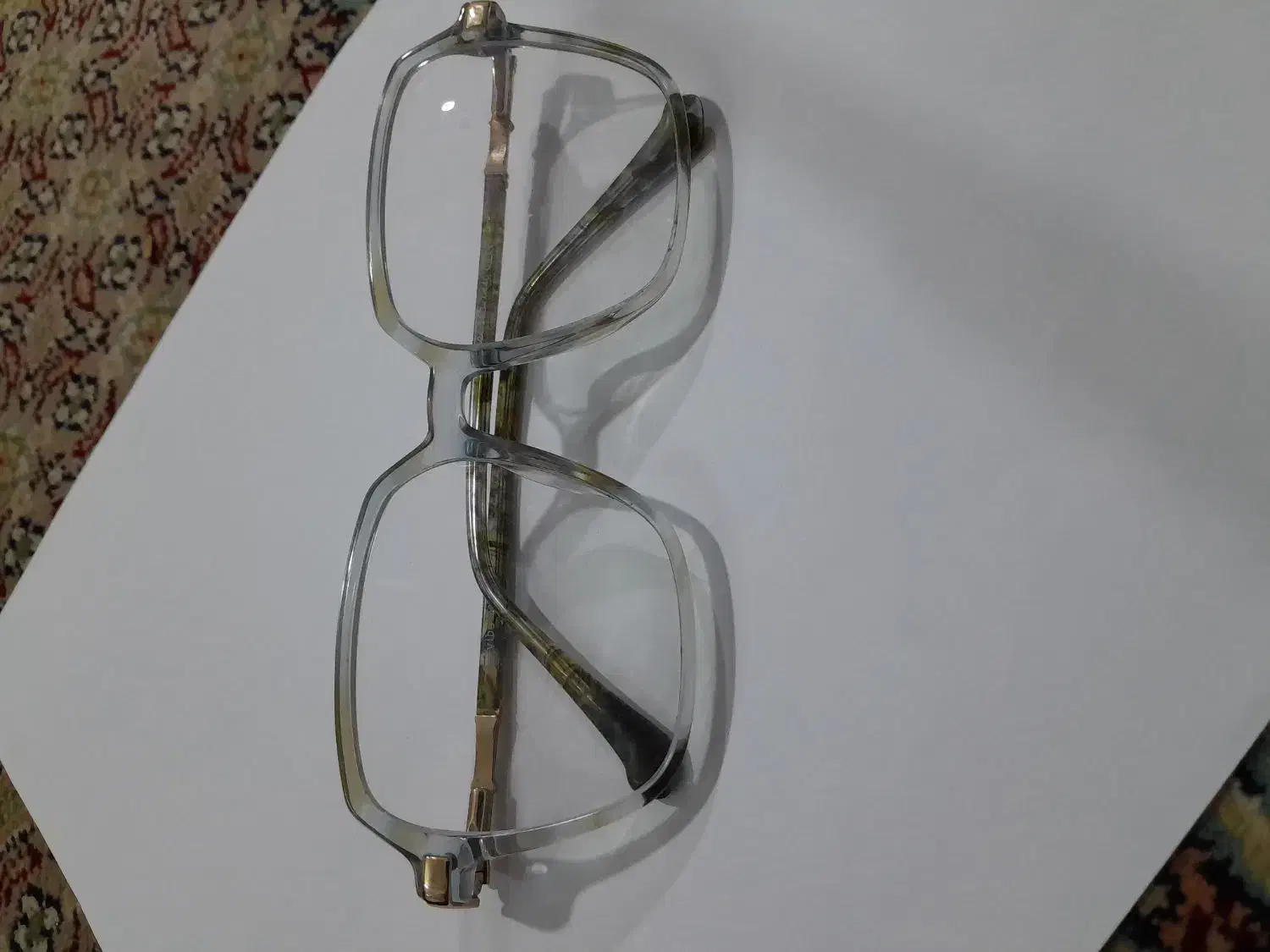 فرم عینک vida|زیورآلات و اکسسوری|سبزوار, باهنر|دیوار