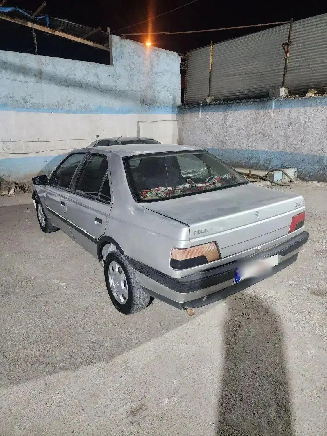 پژو۴۰۵نقره ای|خودرو سواری و وانت|یزد, |دیوار