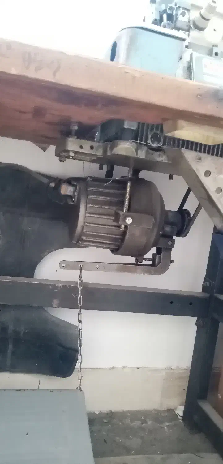 چرخ خیاطی تولیدی|چرخ خیاطی و ریسندگی|تکاب, |دیوار