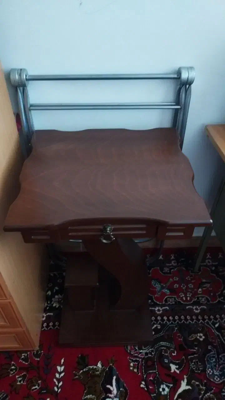 زیر تلفن|میز تلفن|خرم‌آباد, |دیوار