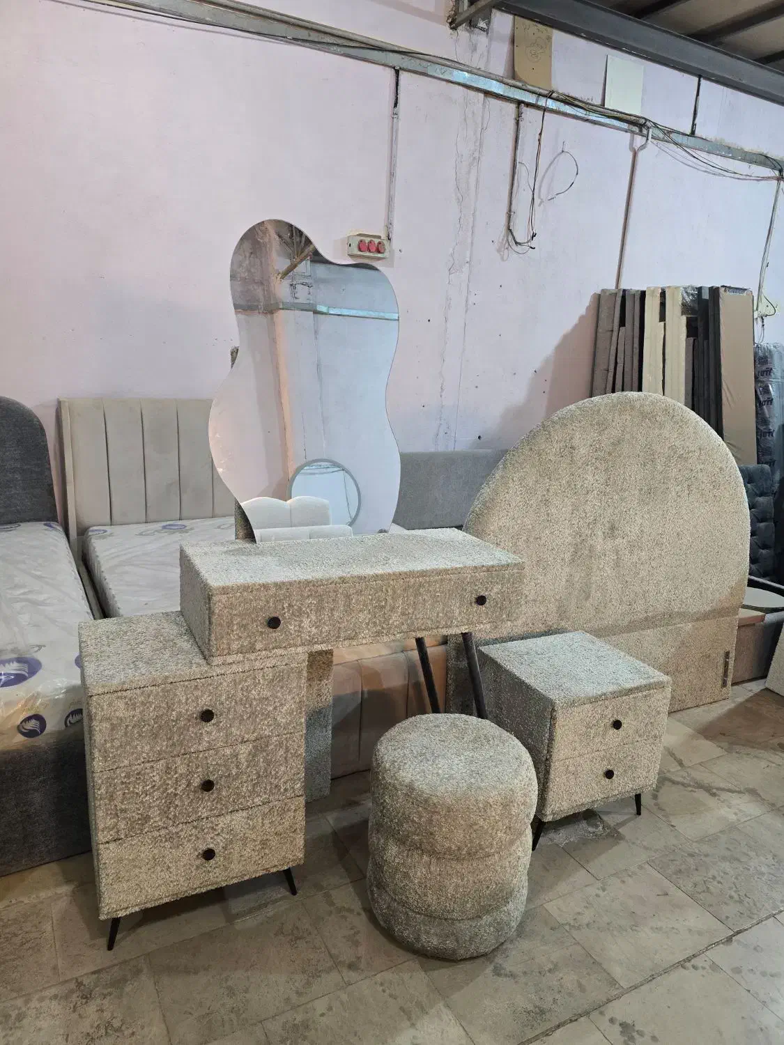 سرویس خواب پارچه‌ای تک و دونفره|تخت و سرویس خواب|تهران, شهرک شریفی|دیوار