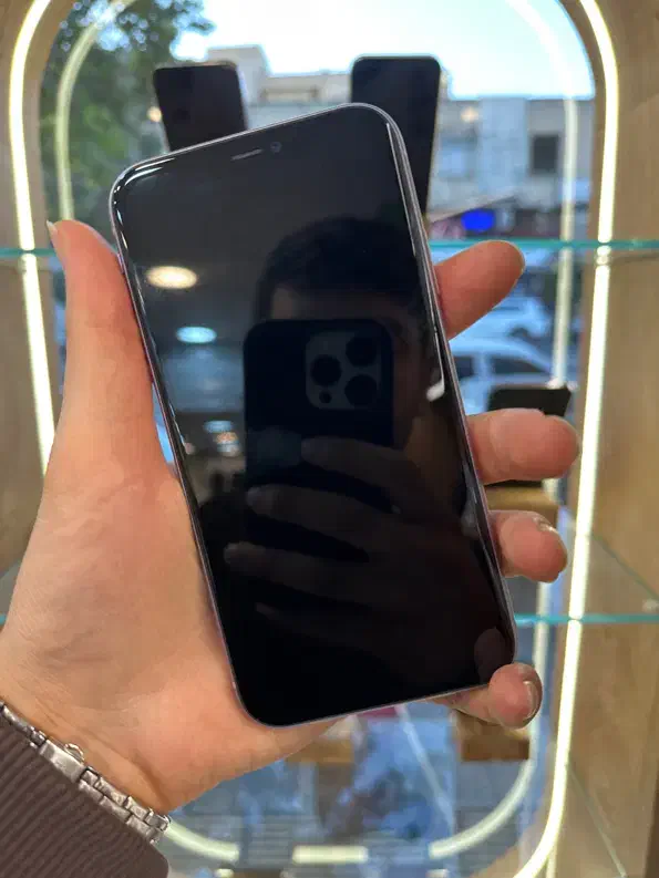 گوشی iphone 11|موبایل|شیراز, ملاصدرا|دیوار