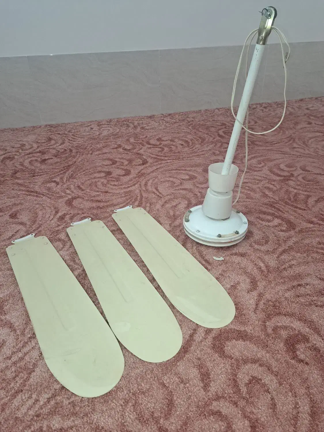 پنکه سقفی|پنکه و تصفیه‌کنندهٔ هوا|جهرم, |دیوار