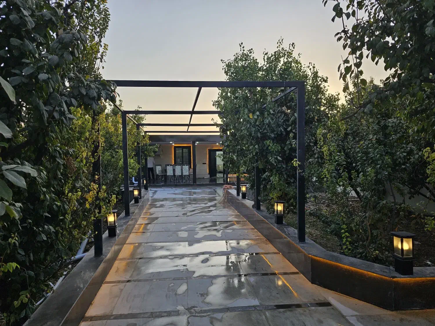 اجاره ویلا استخرسرپوشیده  روزانه|اجارهٔ کوتاه‌مدت ویلا و باغ|شهریار, دهشاد بالا|دیوار