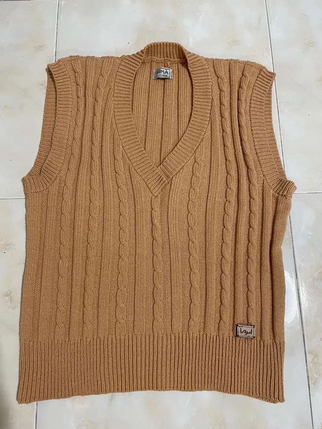 جلیقه بافت زنانه کاملا نو|لباس|کرج, فاز ۱ مهرشهر|دیوار