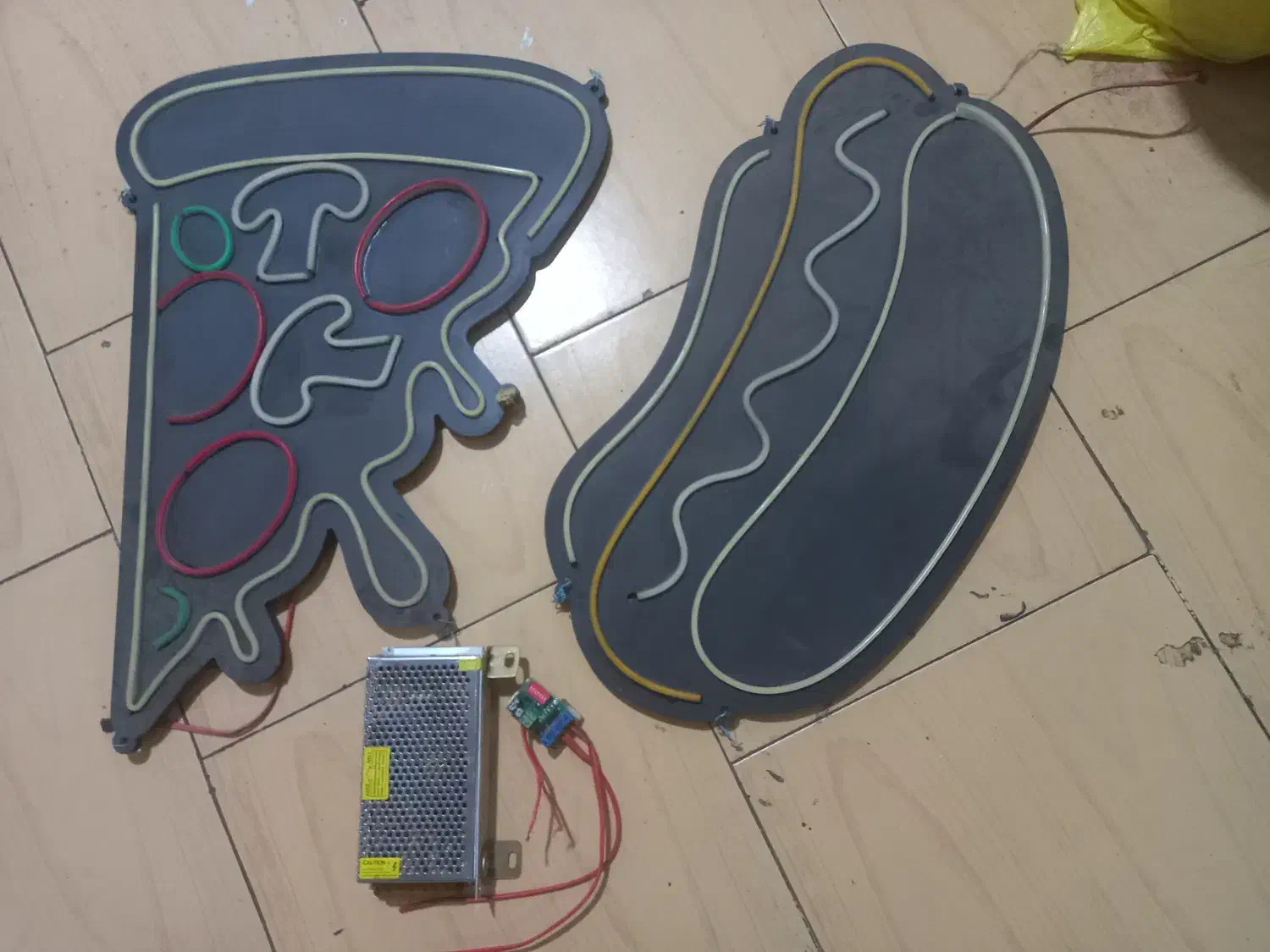 ال ای دی نئون فلکسی|ریسه و چراغ تزئینی|محمدشهر, محمدشهر|دیوار