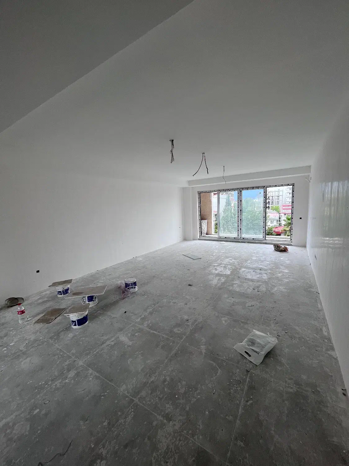 ۱۰۰ متـر نــوساز فردوسی غربی بر اصلی|فروش آپارتمان|تنکابن, |دیوار