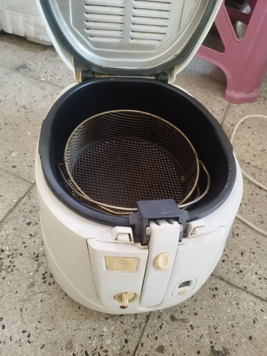 سرخ کن سالم و کارکرده|اجاق گاز و لوازم برقی پخت‌وپز|قرچک, زیبا شهر|دیوار