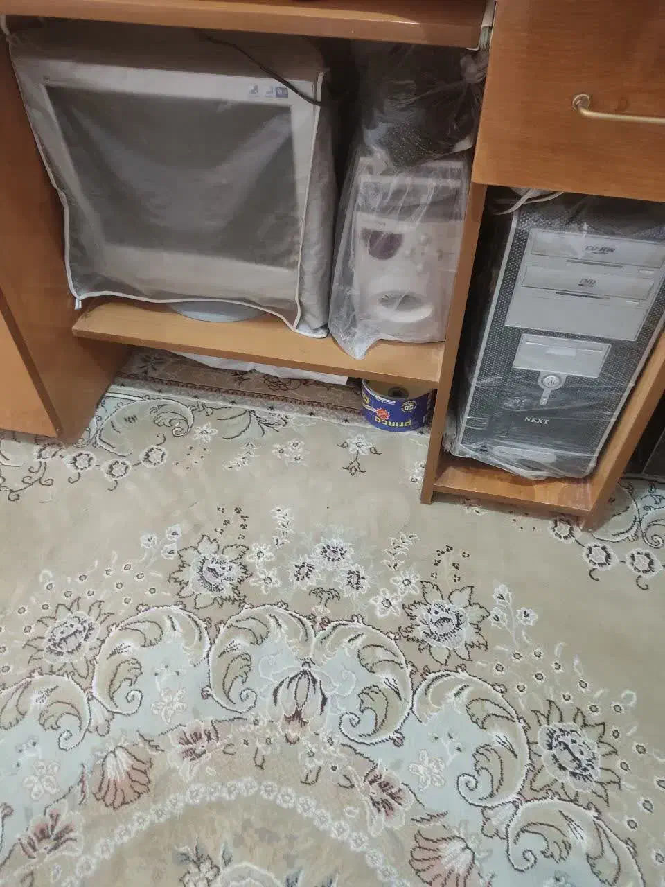 میز کامپیوتر، کامپیوتر و ملزومات|میز تحریر و کامپیوتر|سبزوار, عارف|دیوار