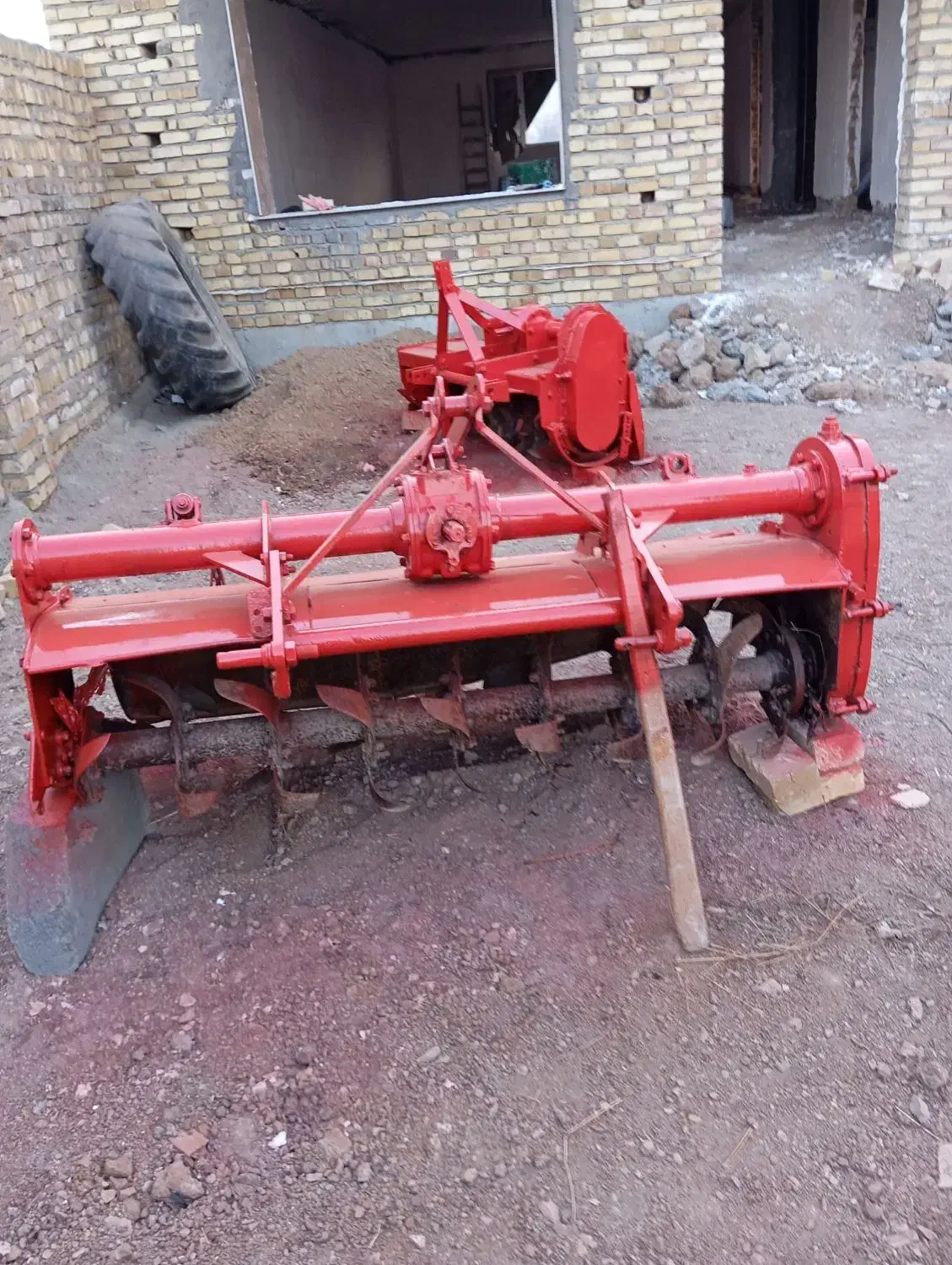 کلتیواتور|قطعات یدکی و لوازم جانبی|صائین قلعه, |دیوار