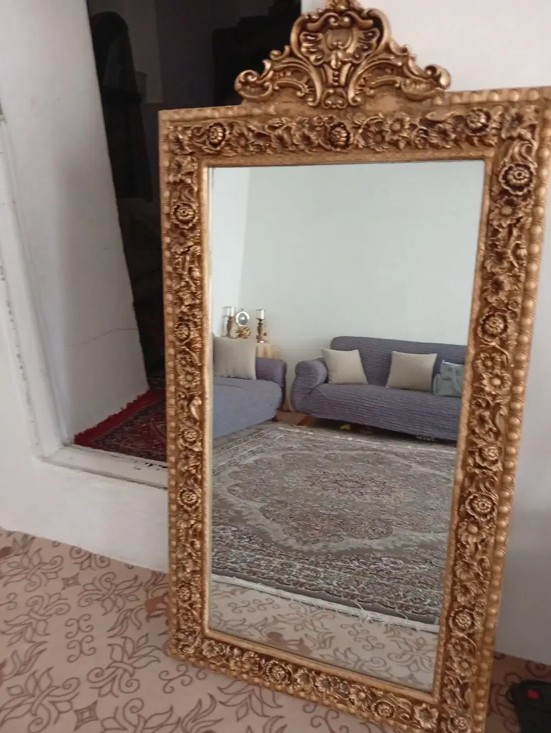 اینه|آینه|سنندج, |دیوار