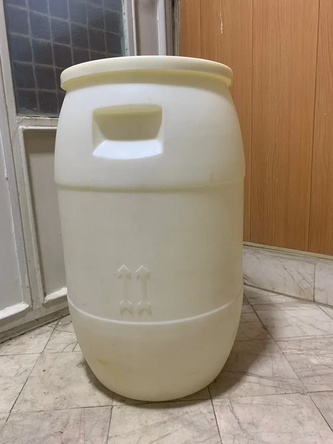 بشکه پلاستیکی|ظروف نگهدارنده، پلاستیکی، یکبارمصرف|سنندج, |دیوار