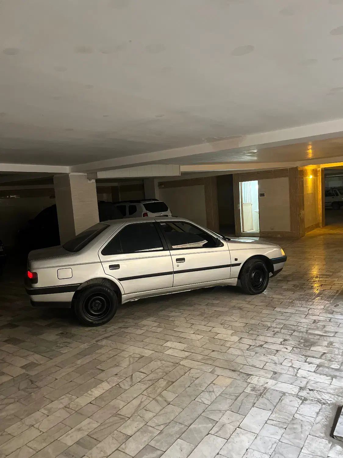 پژو۴۰۵ مدل۹۲|خودرو سواری و وانت|گرگان, |دیوار