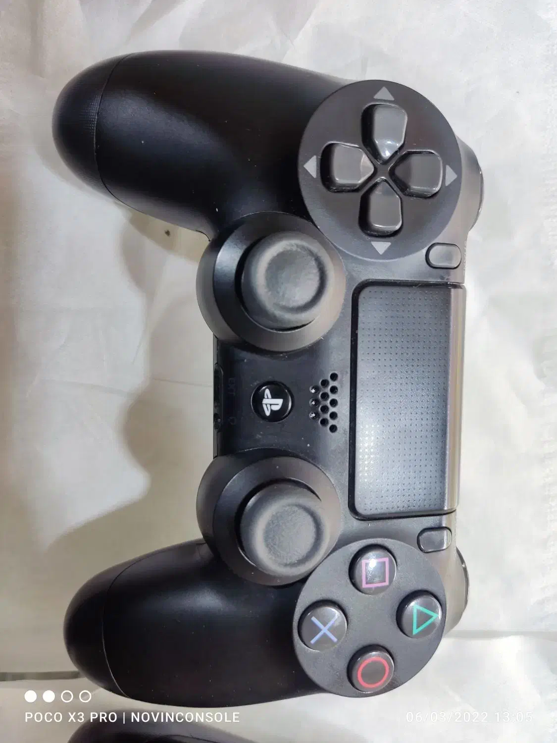 دسته PS4  اصلی|کنسول، بازی ویدئویی و آنلاین|قم, شهرک امام حسین|دیوار