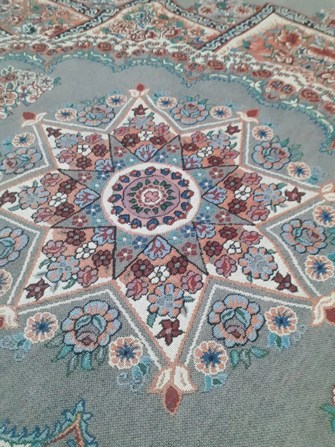 روفروشی یکی|روفرشی|ساوه, |دیوار