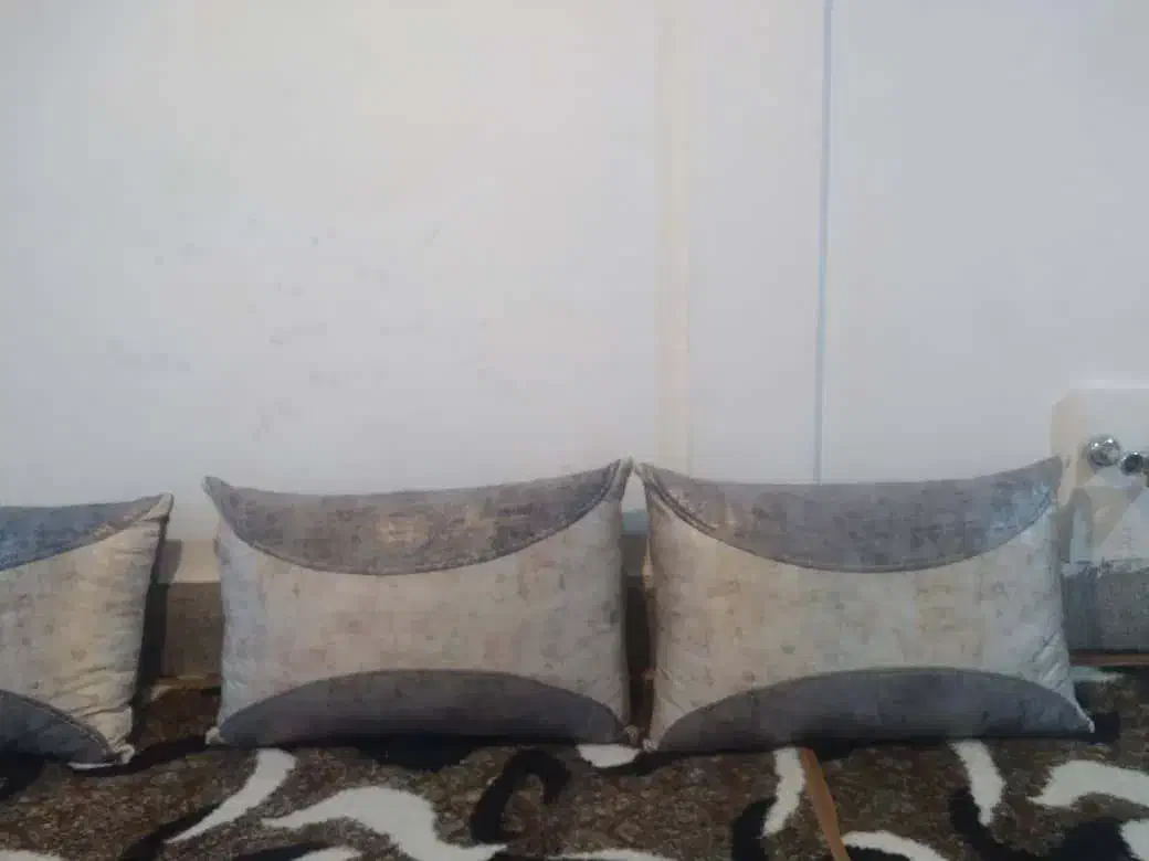 بالش باطرح جذاب خوشگل خدمت دوستان|رختخواب، بالش، پتو|سلماس, |دیوار