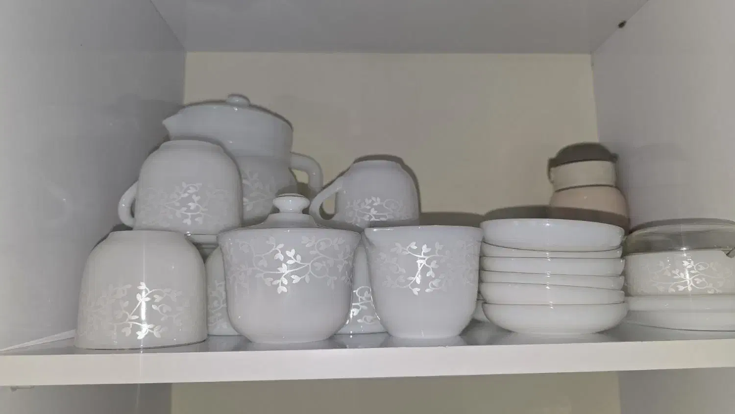 سرویس غذاخوری 18 نفره بارفتن|ظروف سرو و پذیرایی|تهران, حکیمیه|دیوار