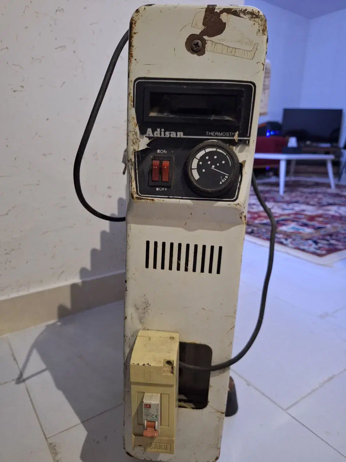 شوفاژ برقی ۱۵ پره سالم|آبگرمکن، پکیج، شوفاژ|محمدیه-قزوین, |دیوار