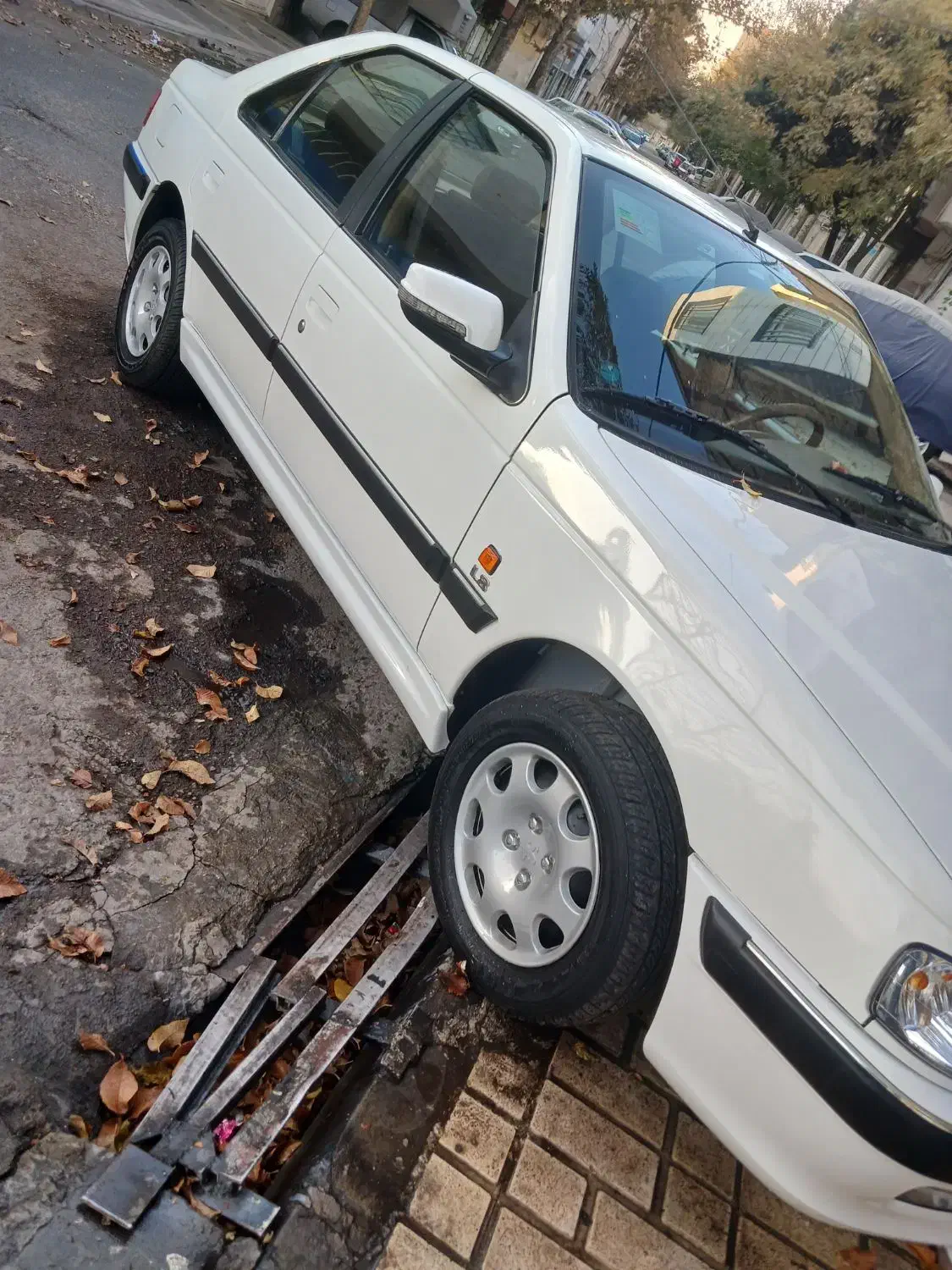 پژو پارس سال مدل ۹۱|خودرو سواری و وانت|تهران, خاک سفید|دیوار