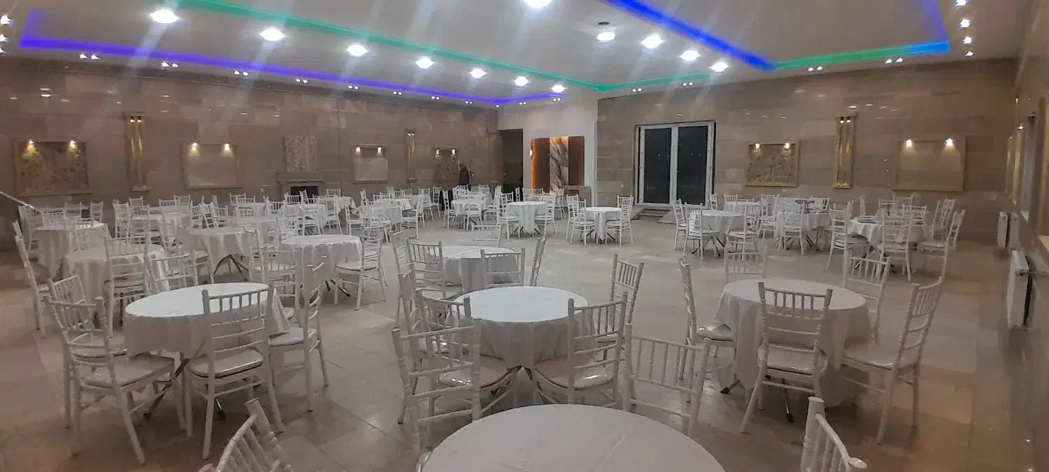 تالار  سمت باسمنج|اجارهٔ کوتاه‌مدت ویلا و باغ|باسمنج, |دیوار