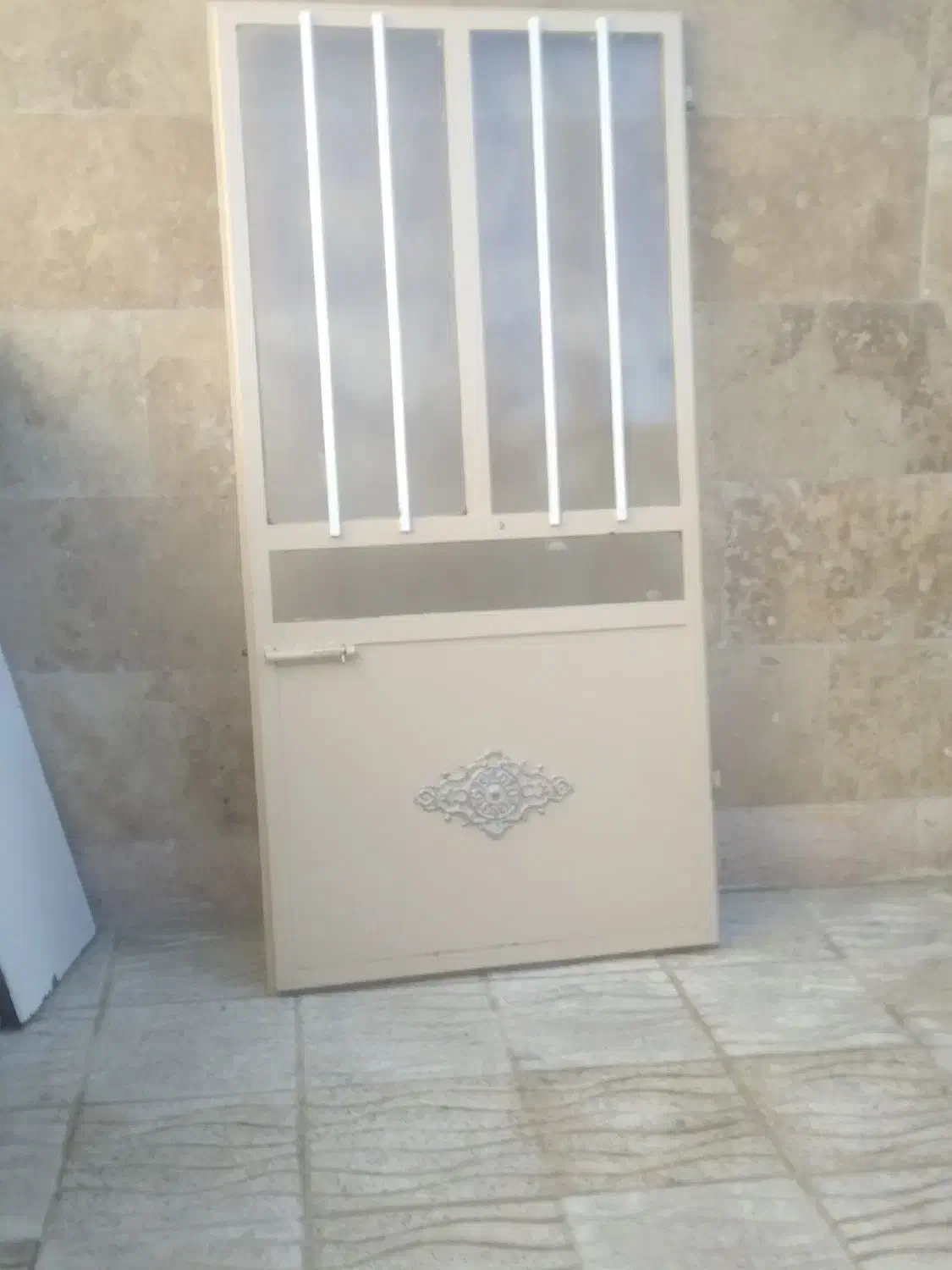 درب اهنی|مصالح و تجهیزات ساختمان|سنندج, |دیوار