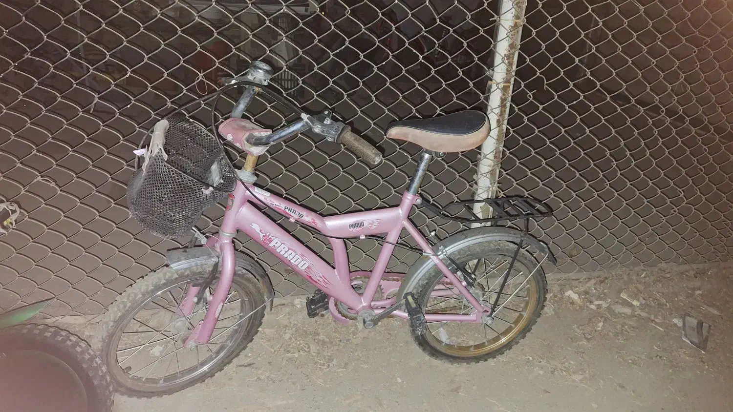 دوچرخه 16 صورتی|دوچرخه، اسکیت، اسکوتر|تهران, قصر فیروزه ۲|دیوار