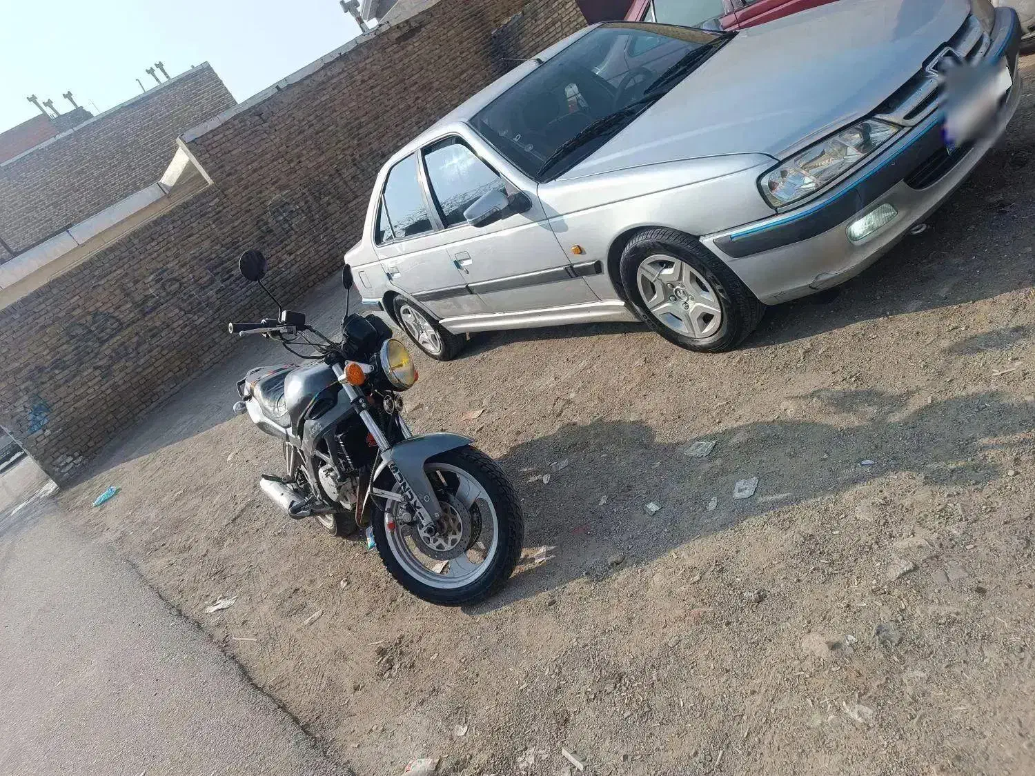 پارس وموتور سیکلت جهت معاوضه|خودرو سواری و وانت|ارومیه, |دیوار