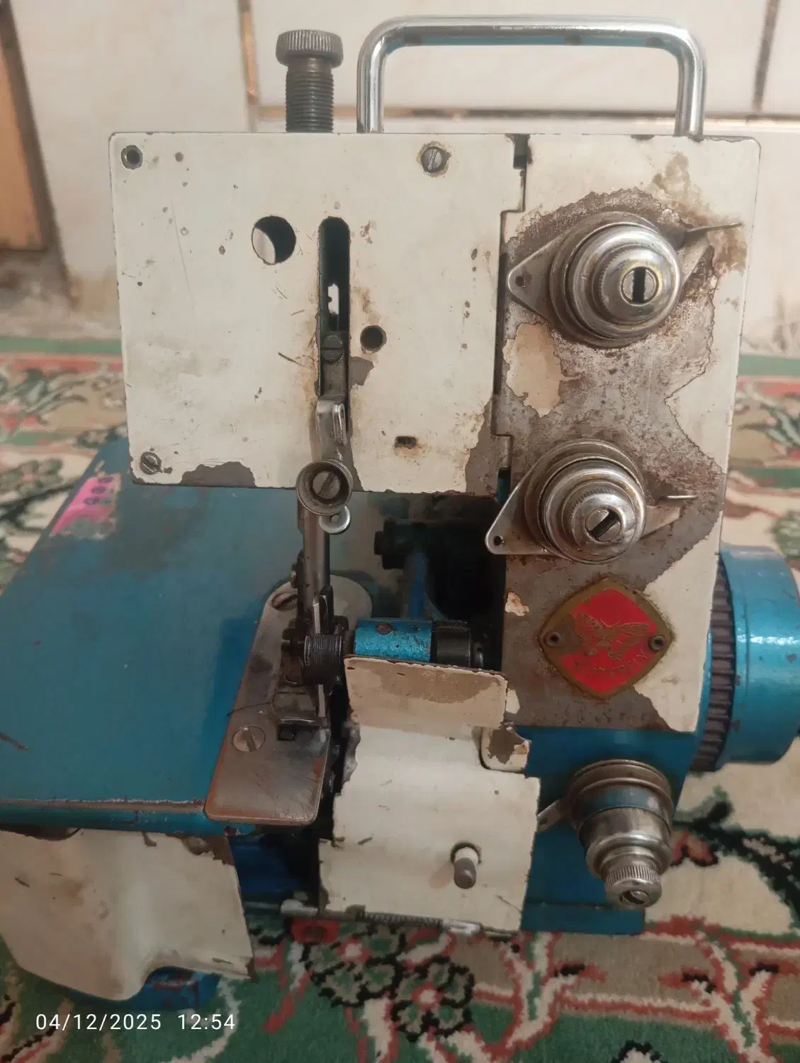 سردوز سه نخ|چرخ خیاطی و ریسندگی|فلاورجان, |دیوار